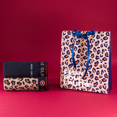 Sous-vêtements à broder