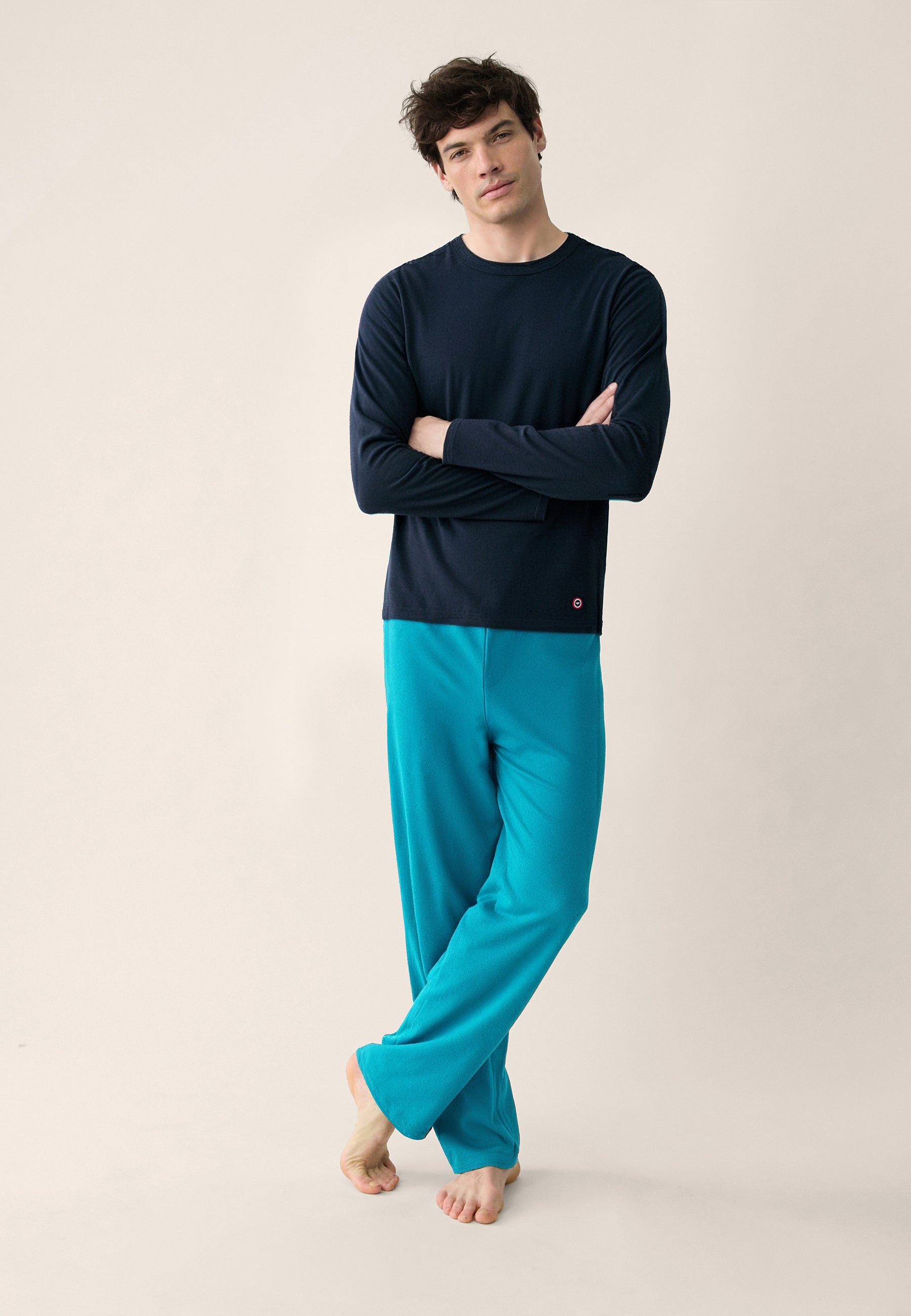 Navy blue cotton pyjama set - Superb long-sleeved pyjama top in navy and long pyjama bottoms in indomitable topaz
