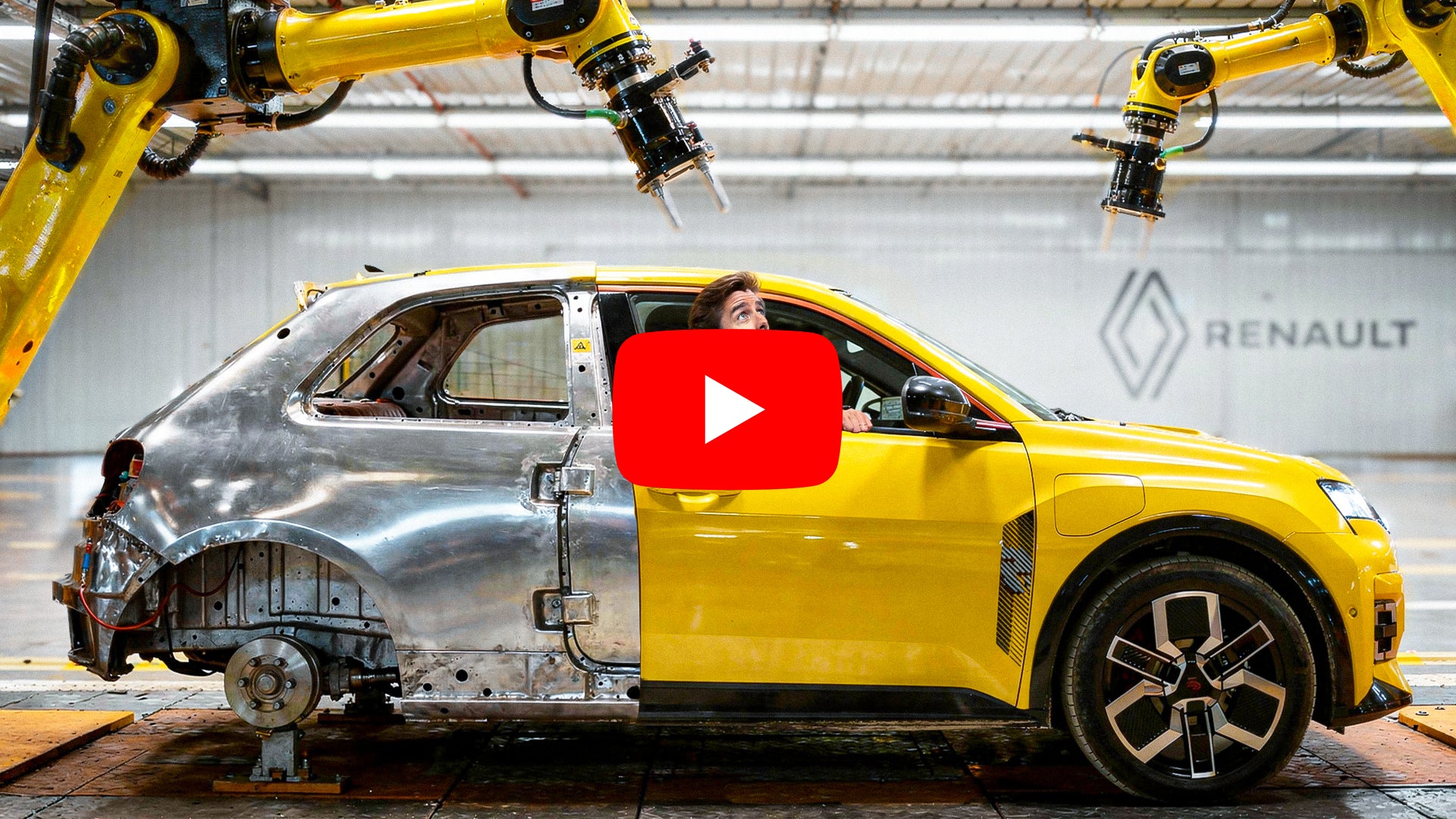 Charger la vidéo: La voiture qui a sauvé Renault
