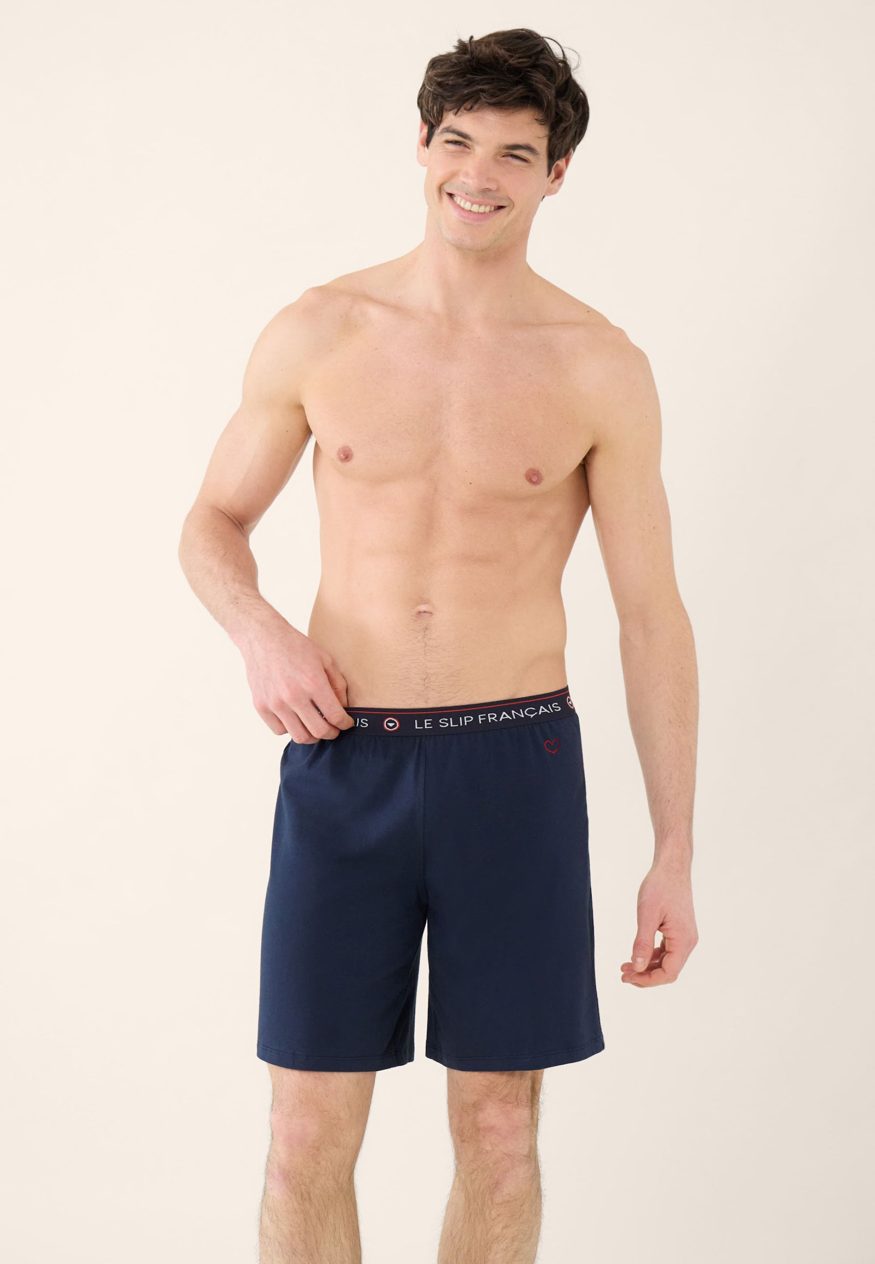 Bas de pyjama court bleu en coton - Invincible Marine Brodé 'Coeur'