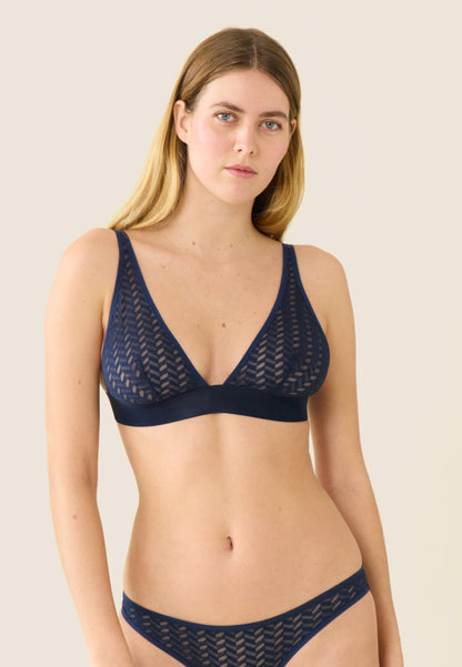 Soutien-gorge triangle sans armature bleu marine en dentelle - Agathe Marine