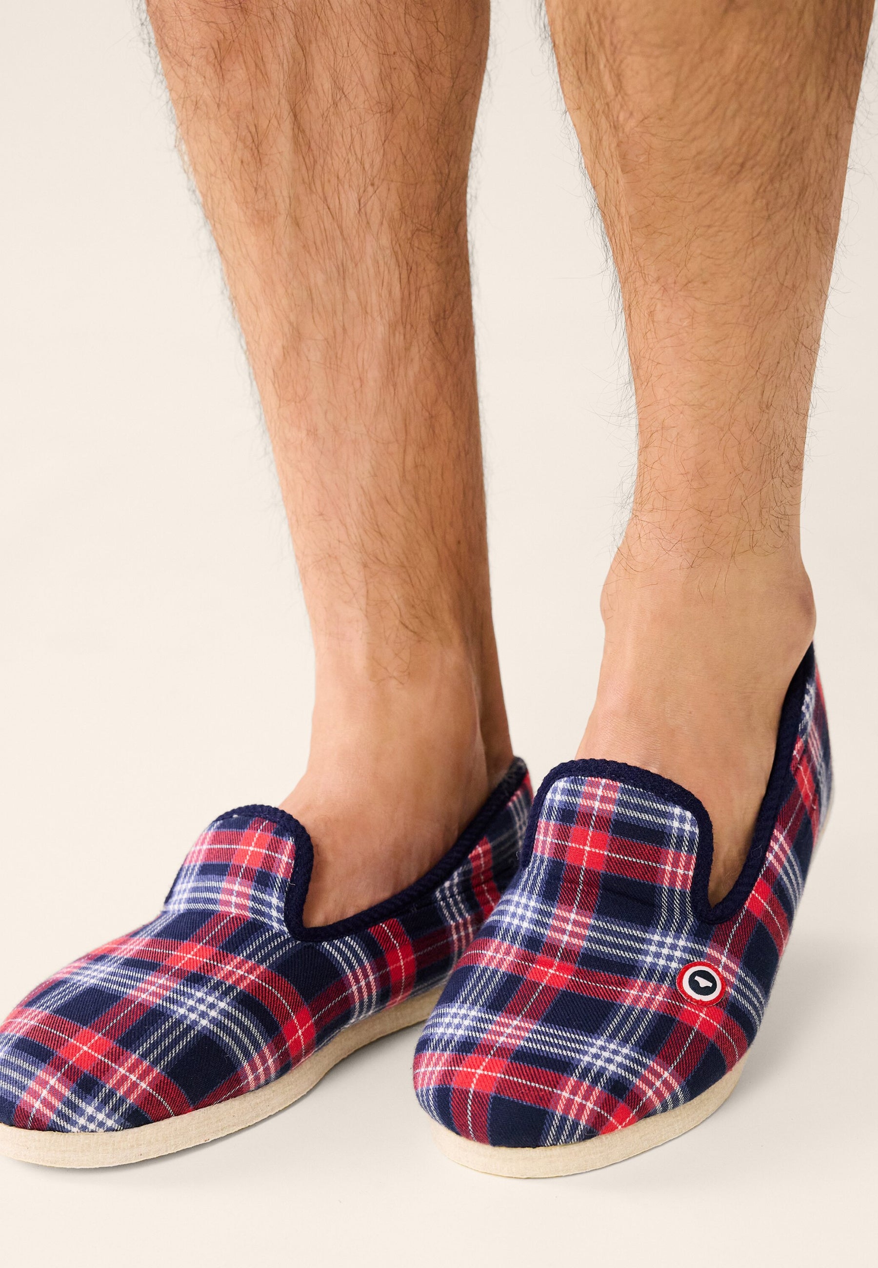 Chaussons d'intérieur à motif tartan bleu, blanc, rouge - Pantoufles Tartan Bleu Blanc Rouge