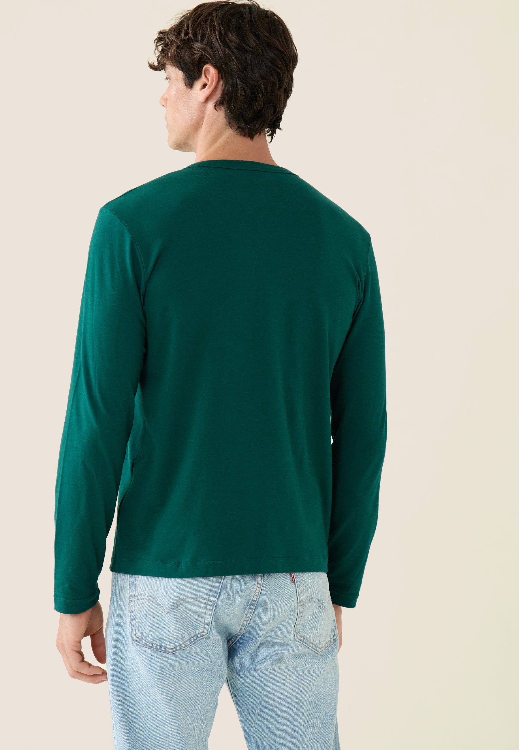 Men's long-sleeved cotton t-shirt in fir green - Superb Fir Green