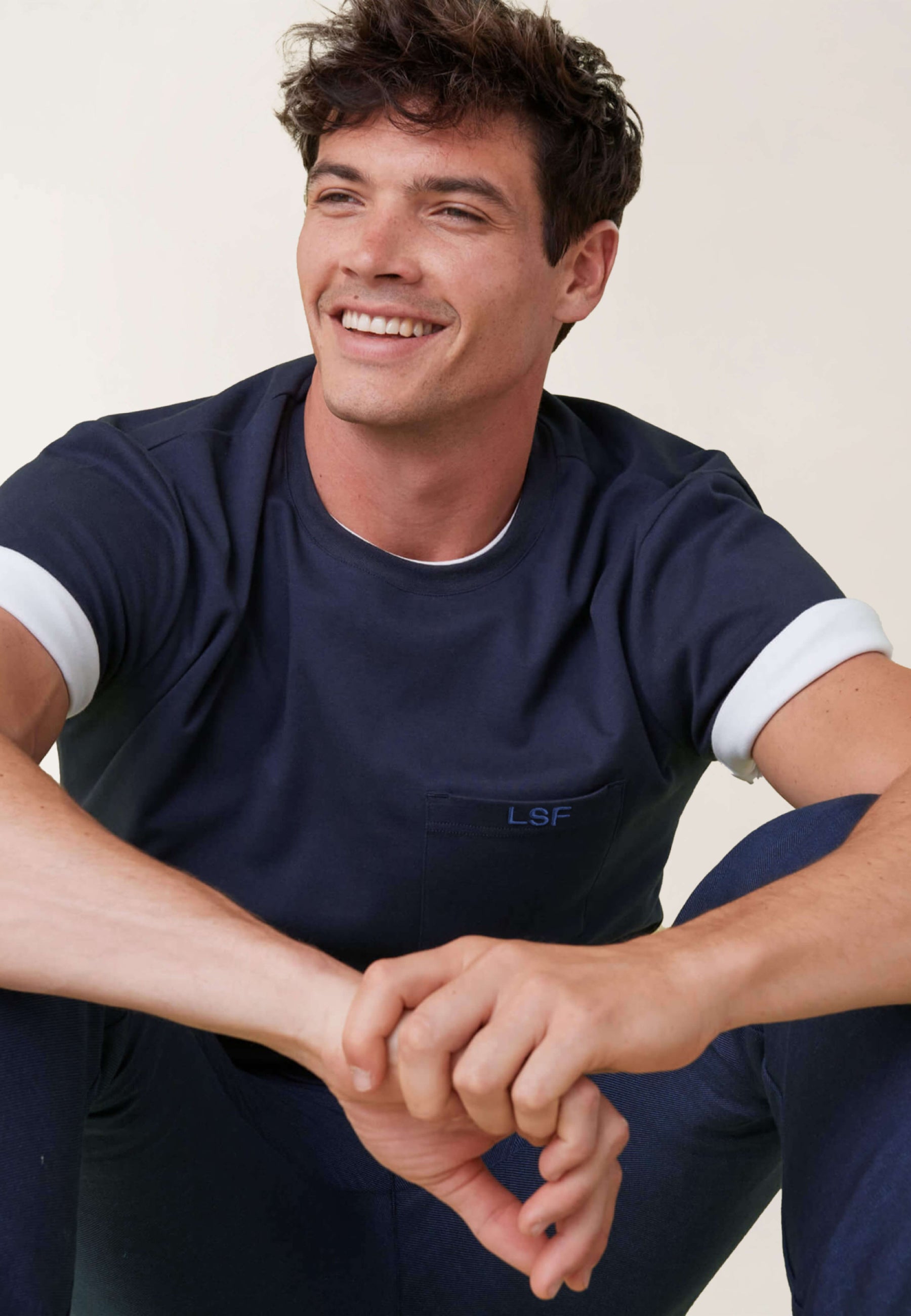 T shirt homme col Henley a poche poitrine T shirt homme col Henley a poche poitrine