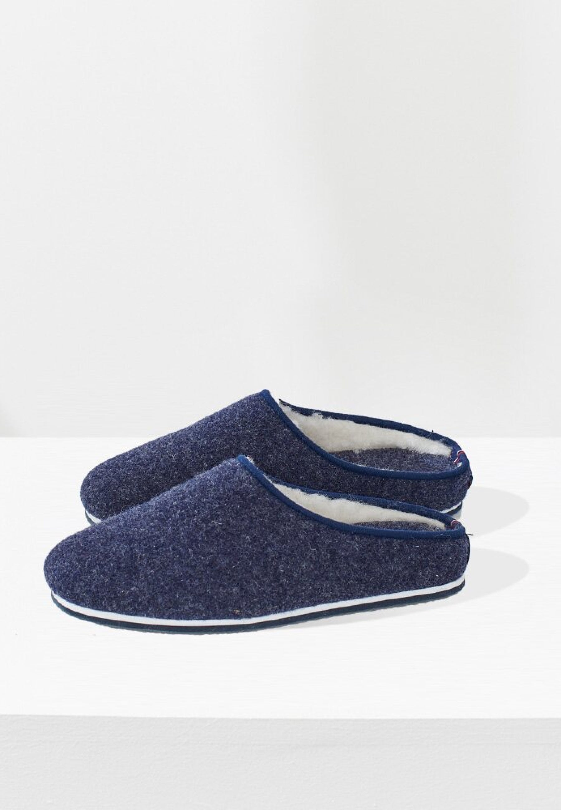 Chaussons d'intérieur en laine - Claude Marine