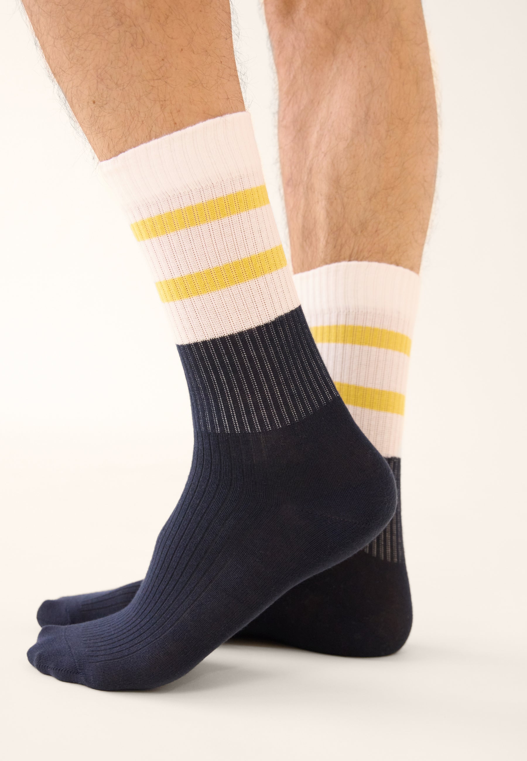 Striped mid-calf sports socks in yellow and navy blue - Wilfried Bloc Lemon Yellow Navy